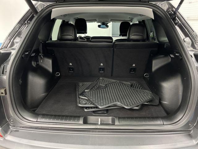 used 2022 Jeep Cherokee car, priced at $26,295