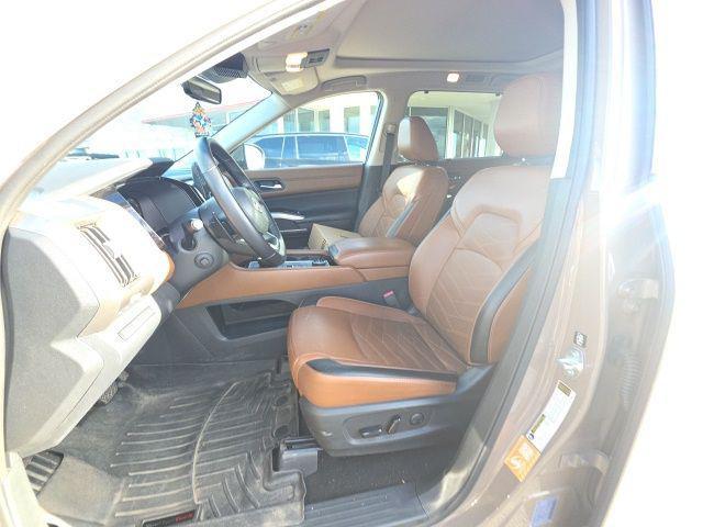 used 2023 Nissan Pathfinder car, priced at $33,999
