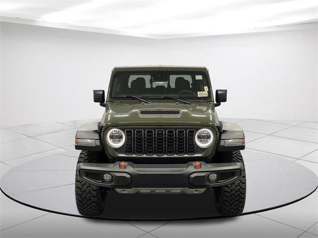 new 2024 Jeep Gladiator car, priced at $53,401