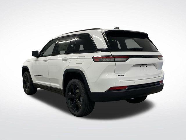 new 2025 Jeep Grand Cherokee car, priced at $42,619