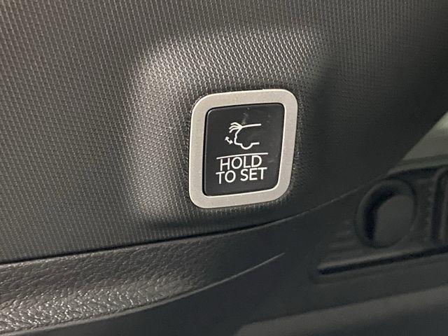 new 2025 Jeep Grand Cherokee car, priced at $47,828