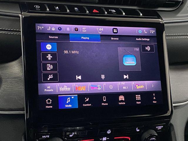 new 2025 Jeep Grand Cherokee car, priced at $48,444
