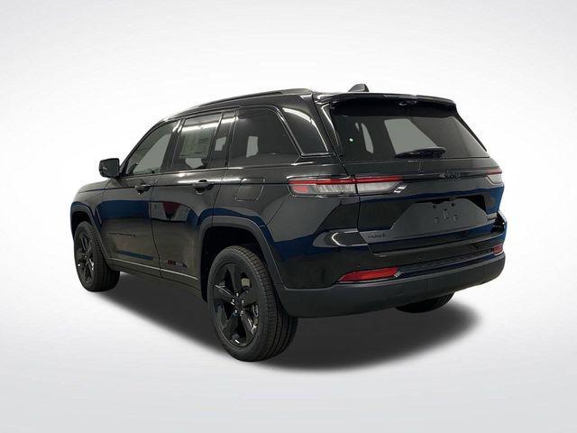 new 2025 Jeep Grand Cherokee car, priced at $50,446