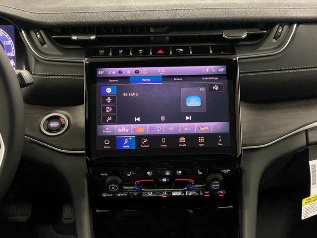 new 2025 Jeep Grand Cherokee car, priced at $50,446