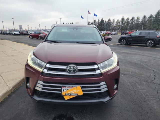 used 2017 Toyota Highlander car, priced at $24,999