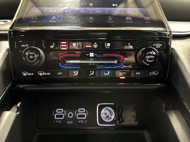 used 2023 Jeep Grand Cherokee car, priced at $29,999