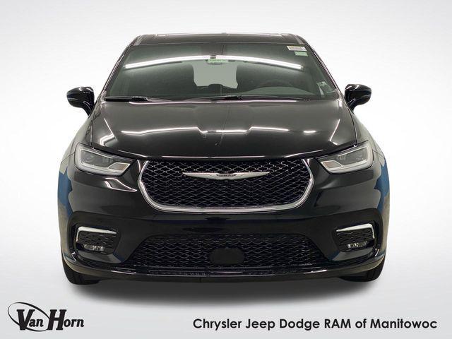 new 2025 Chrysler Pacifica car, priced at $44,368