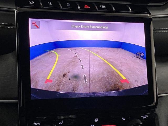 new 2025 Jeep Grand Cherokee car, priced at $42,980