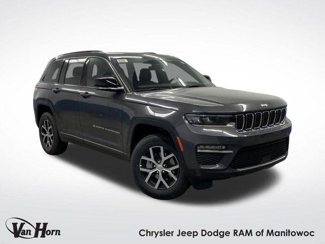 new 2025 Jeep Grand Cherokee car, priced at $42,980