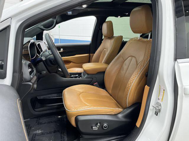 used 2022 Chrysler Pacifica car, priced at $32,987