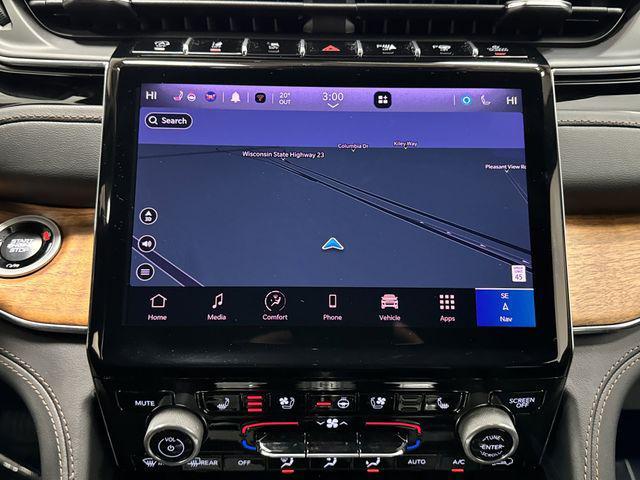 used 2025 Jeep Grand Cherokee car, priced at $50,749