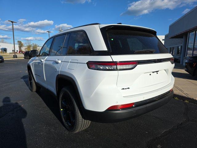 new 2025 Jeep Grand Cherokee car, priced at $42,619