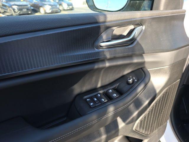 new 2025 Jeep Grand Cherokee car, priced at $42,619