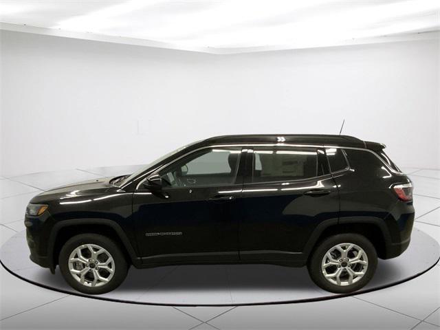 new 2025 Jeep Compass car, priced at $30,166