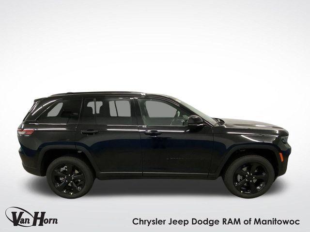 new 2025 Jeep Grand Cherokee car, priced at $42,903