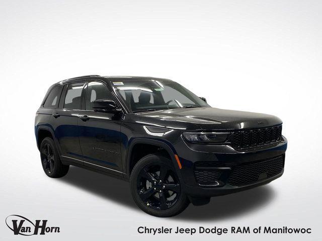 new 2025 Jeep Grand Cherokee car, priced at $42,903