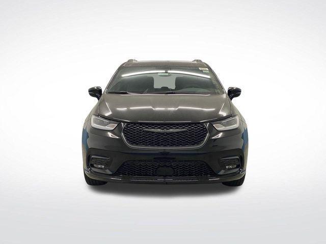 new 2026 Chrysler Pacifica car, priced at $50,902
