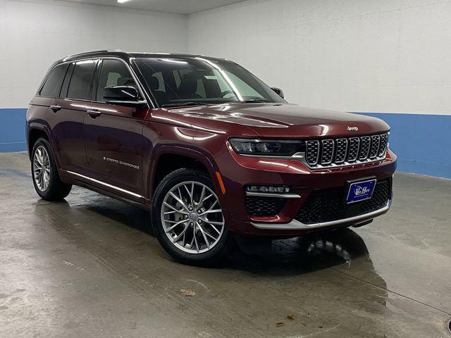 used 2022 Jeep Grand Cherokee car, priced at $34,990