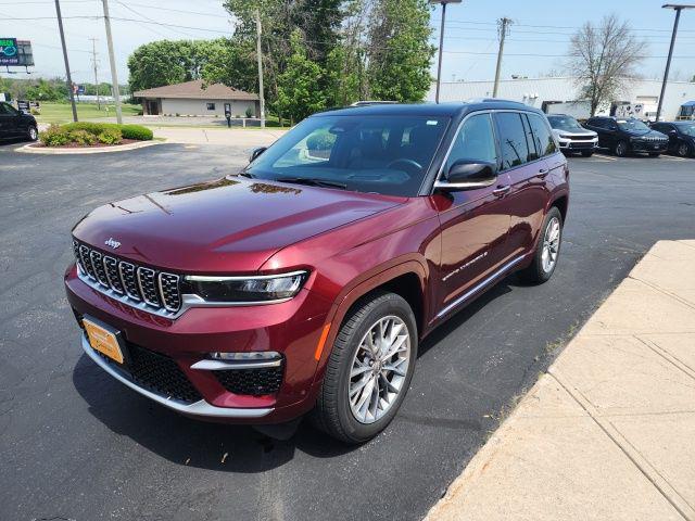 used 2022 Jeep Grand Cherokee car, priced at $34,990