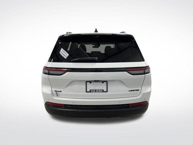 used 2023 Jeep Grand Cherokee car, priced at $28,999