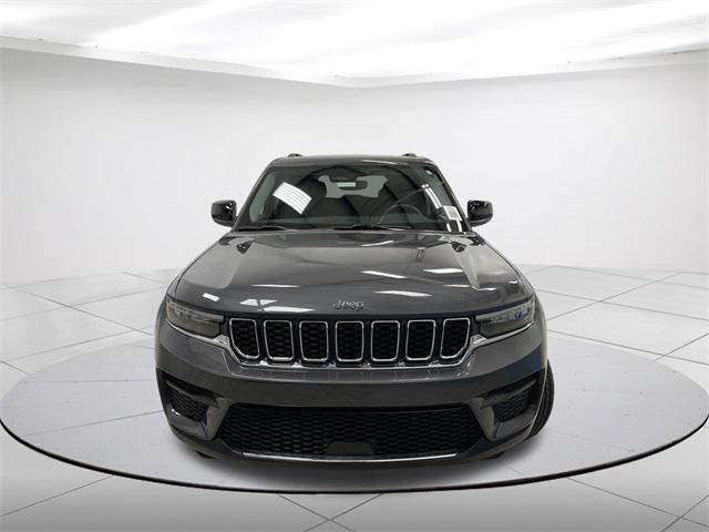 used 2022 Jeep Grand Cherokee car, priced at $30,999