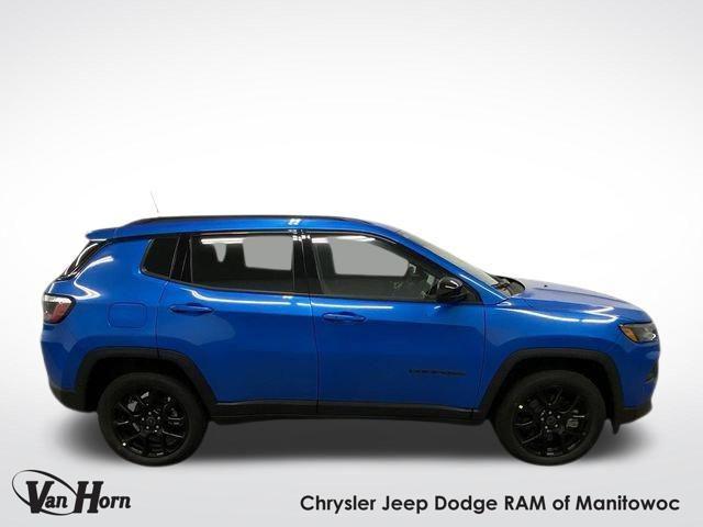 new 2025 Jeep Compass car, priced at $27,561