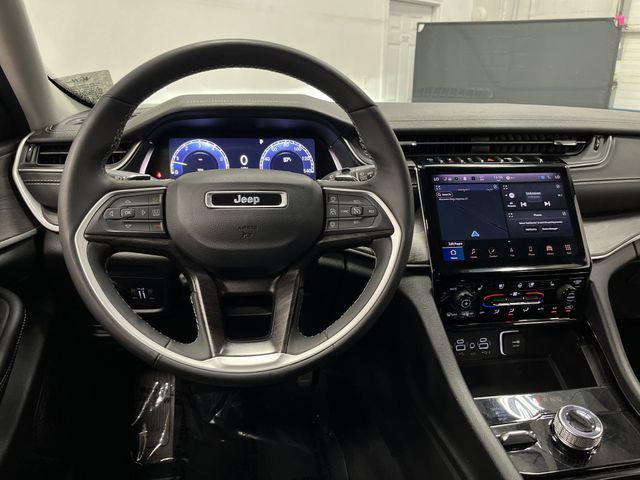 used 2023 Jeep Grand Cherokee car, priced at $28,749