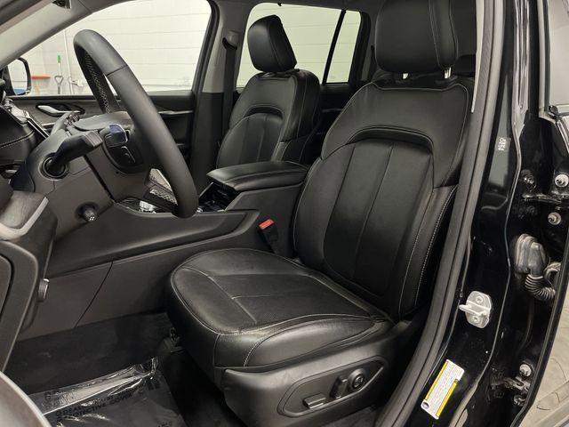 used 2023 Jeep Grand Cherokee car, priced at $28,749