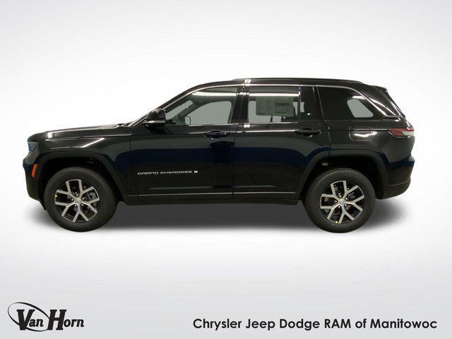 new 2025 Jeep Grand Cherokee car, priced at $45,975
