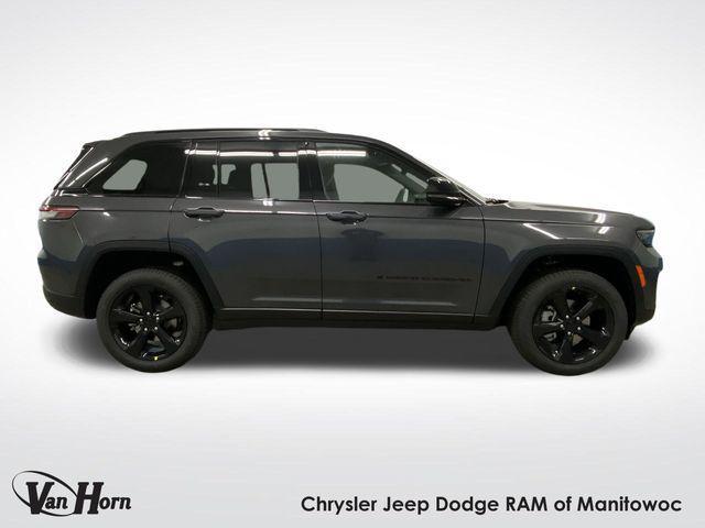 new 2025 Jeep Grand Cherokee car, priced at $48,346