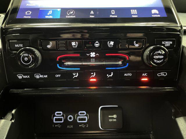 used 2023 Jeep Grand Cherokee car, priced at $28,999