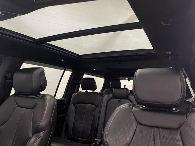 used 2022 Jeep Wagoneer car, priced at $42,999
