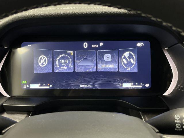 used 2023 Jeep Grand Cherokee car, priced at $33,000