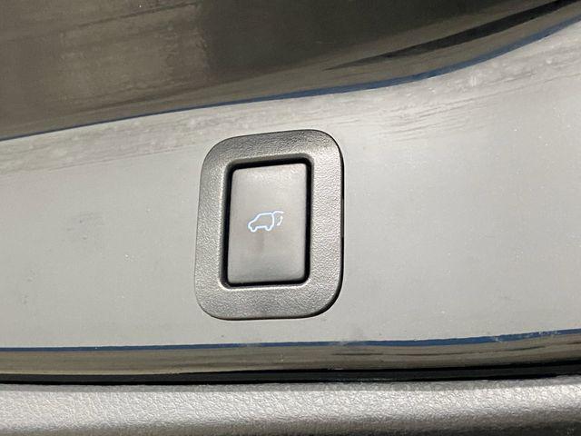 used 2018 Toyota Highlander car, priced at $26,499