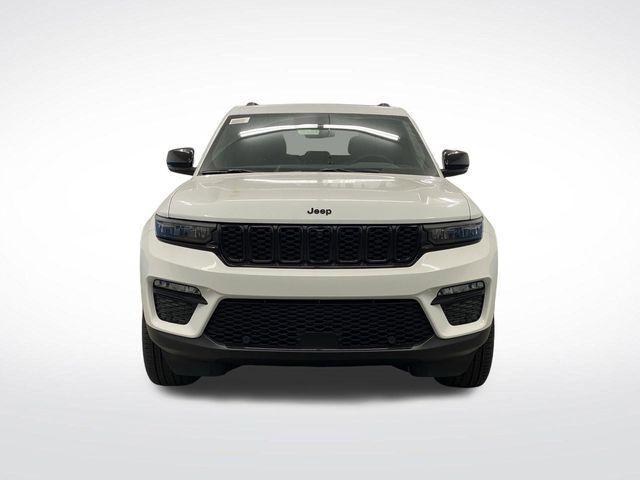 new 2025 Jeep Grand Cherokee car, priced at $50,973