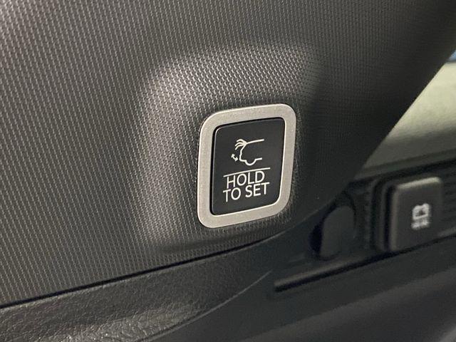 new 2025 Jeep Grand Cherokee car, priced at $49,928