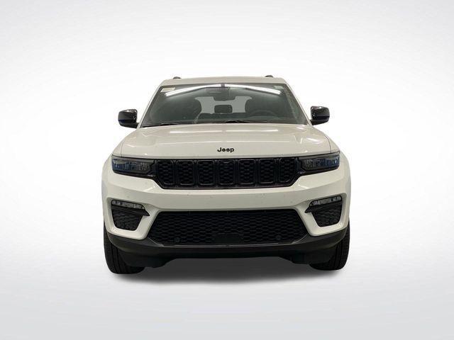 new 2025 Jeep Grand Cherokee car, priced at $49,928