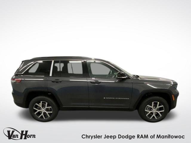 new 2025 Jeep Grand Cherokee car, priced at $48,321