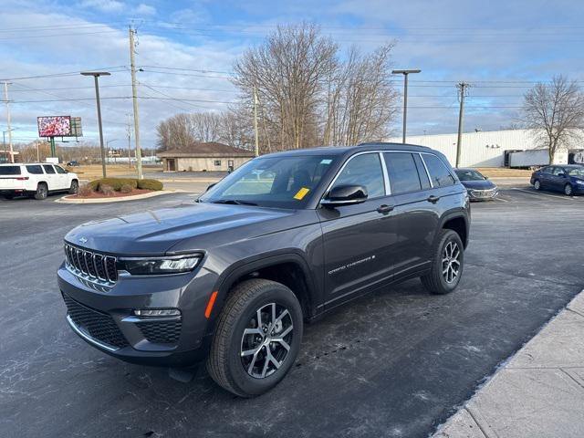 new 2025 Jeep Grand Cherokee car, priced at $49,321