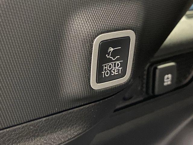 new 2025 Jeep Grand Cherokee car, priced at $43,637