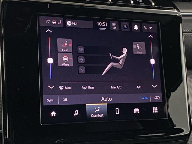 new 2025 Jeep Grand Cherokee car, priced at $43,637