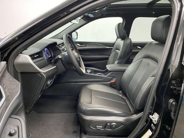 new 2025 Jeep Grand Cherokee L car, priced at $46,819
