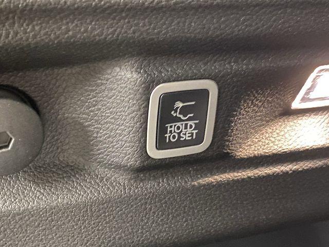 new 2025 Jeep Grand Cherokee L car, priced at $46,142