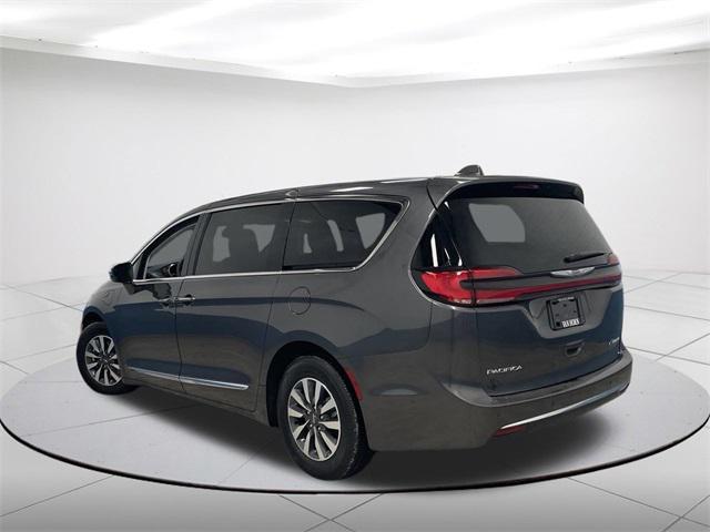 used 2022 Chrysler Pacifica Hybrid car, priced at $32,749