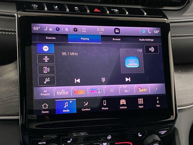 new 2025 Jeep Grand Cherokee car, priced at $42,887