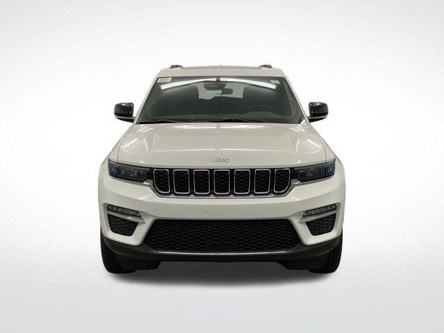 new 2025 Jeep Grand Cherokee car, priced at $42,887
