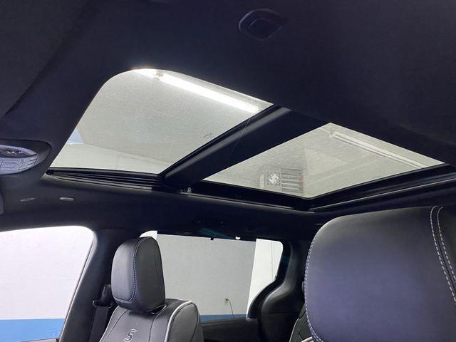 new 2026 Chrysler Pacifica car, priced at $50,902