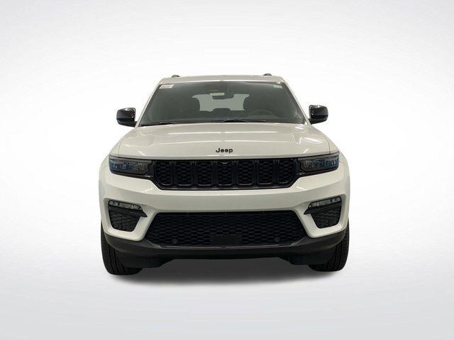 new 2025 Jeep Grand Cherokee car, priced at $51,473