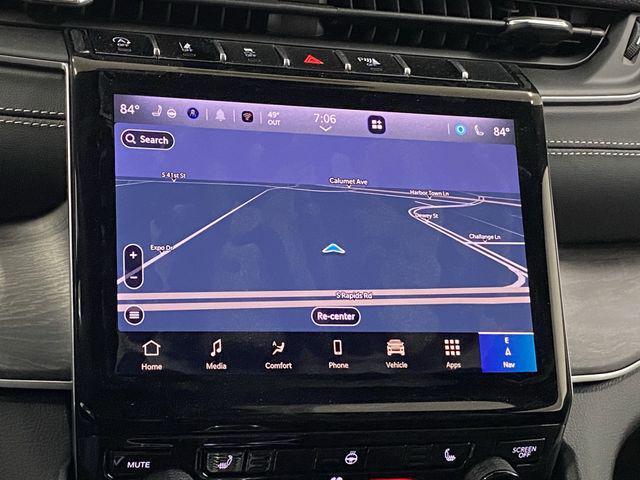 new 2025 Jeep Grand Cherokee car, priced at $44,725