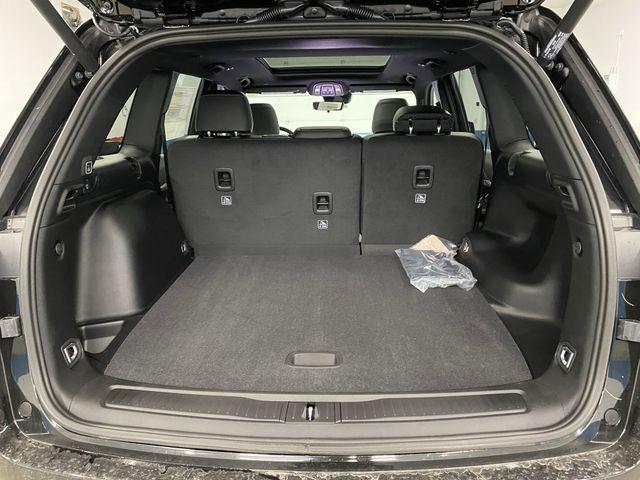 new 2025 Jeep Grand Cherokee car, priced at $44,430